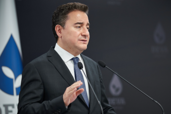 Babacan: Seçim Öncesi Verilen Sözler Boş Çıktı, İktidar Vaatlerini Yerine Getiremedi