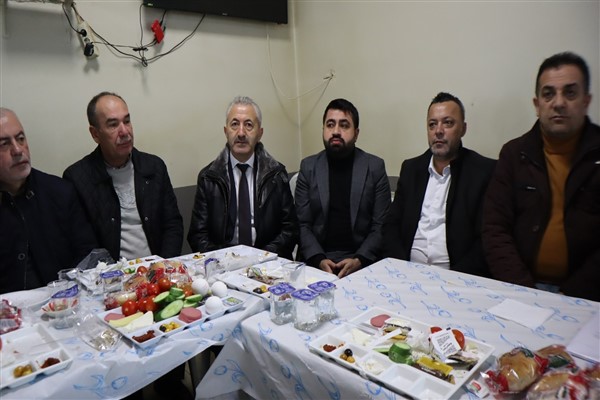 İzmit Belediyesi, Durhasan’da Kırsal Mahalle Muhtarlarıyla İş Birliğini Güçlendirdi