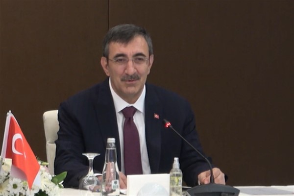 Yılmaz’dan Çağrı: Sorunları Diplomasiyle Çözmek İçin Tarafları Müzakereye Davet Ediyoruz