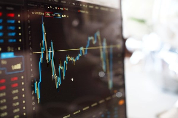 BIST100 Endeksi Salı Gününü 12.993 Puanla Kapanış Yaptı: Kritik Seviyeler ve Teknik Analiz