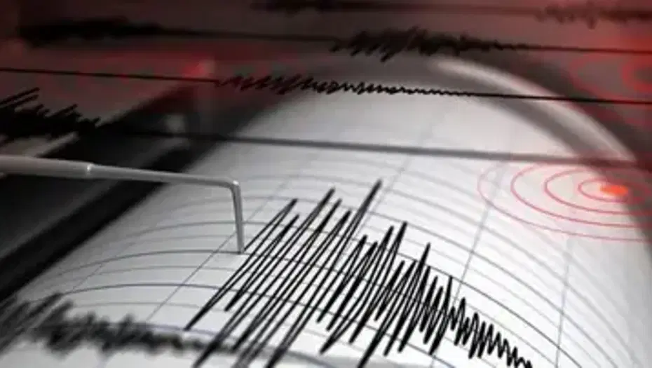 Adana’nın Saimbeyli ilçesinde 5.0 büyüklüğünde deprem çevre illerde de hissedildi