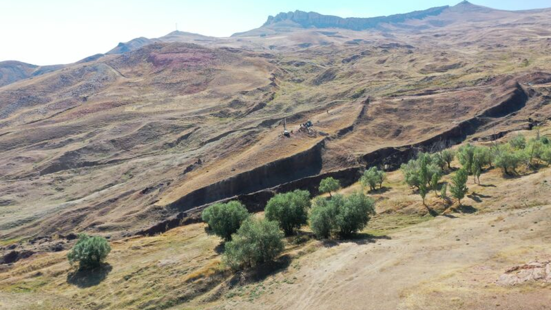 Ağrı’nın Doğubayazıt İlçesinde Nuh’un Gemisi Hakkında Yeni Bilimsel Bulgular