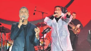 Ankara ve İstanbul Türkiye Kültür Yolu Festivali’nde Özcan Deniz ve Oğuzhan Koç’un performanslarıyla coştu