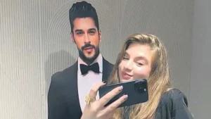Burak Özçivit’in Adige’deki etkinliği Maykop’ta heyecan yarattı