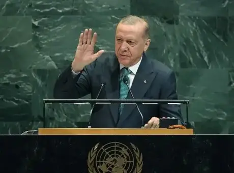 Cumhurbaşkanı Erdoğan BM 81. Genel Kurulu Öncesi New York’ta Kalabalık Tarafından Karşılandı