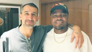 Emanuel Emenike ve Mehmet Topal İstanbul’da Yıllar Sonra Yeniden Buluştu