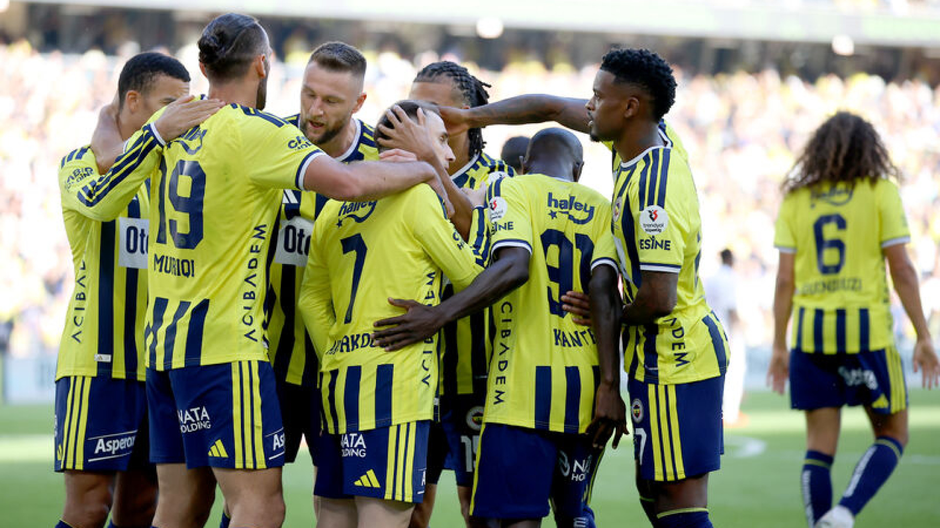 Fenerbahçe Eyüpspor’u 8-0 mağlup ederek kulüp tarihine geçti