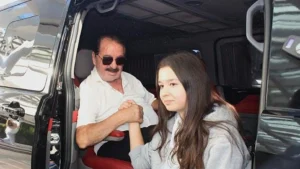 İbrahim Tatlıses Ayazağa’da kızı Elif Ada ile keyifli vakit geçirdi