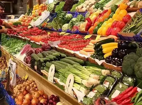İstanbul’da yaş sebze ve meyve piyasasında fahiş fiyat uygulayan 40 kişi tutuklandı