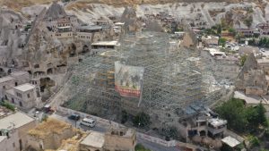 Kapadokya’da tehlike altındaki peribacaları için restorasyon seferberliği başladı