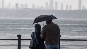 Meteoroloji uyardı, Türkiye genelinde kuvvetli yağışlar ve sıcaklık düşüşü bekleniyor