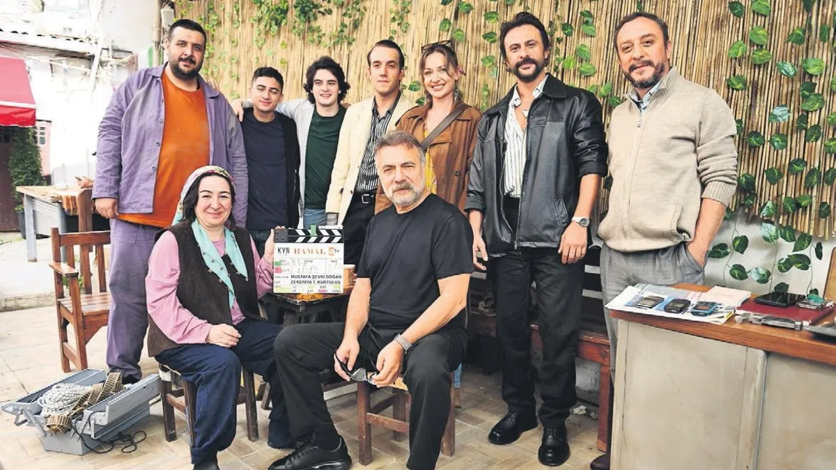 Oktay Kaynarca ve Fahriye Evcen’in başrollerde olduğu Hamal dizisi çekimlere başladı