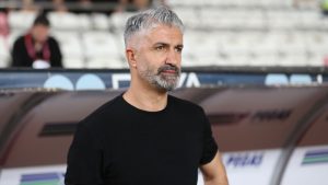 Vanspor FK teknik direktörü Murat Yıldırım ile yollarını ayırdı