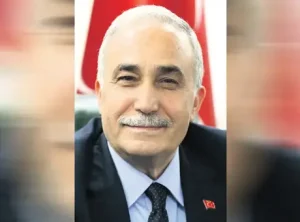 Ahmet Eşref Fakıbaba İYİ Parti ve milletvekilliği görevlerinden ayrıldı
