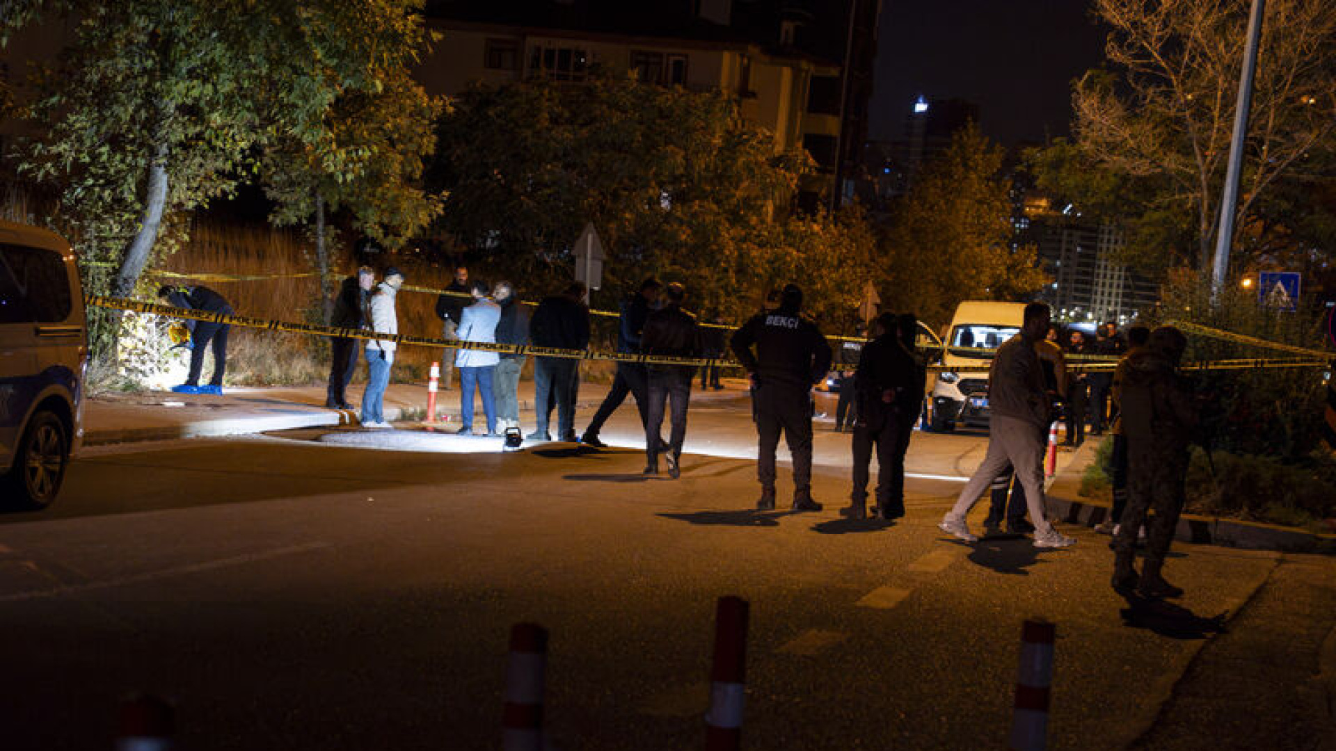 Ankara’da polis uygulama noktasında silahlı saldırıda bir polis memuru şehit düştü