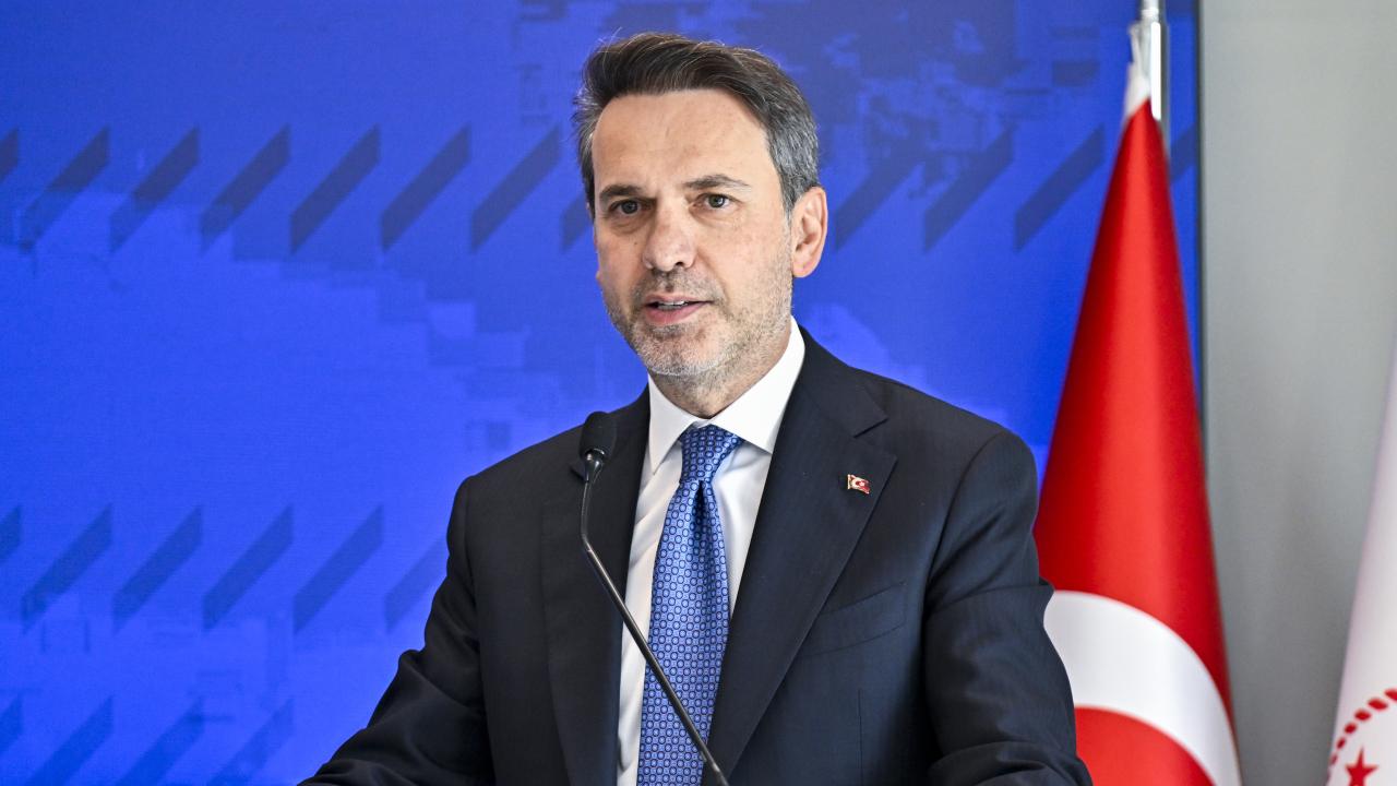 Bakan Bayraktar Kalkınma Yolu’nun enerji koridoru olma potansiyeline dikkat çekti