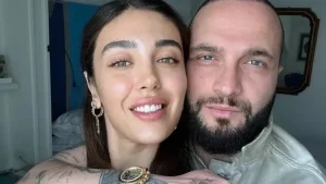 Berkay ve Özlem Ada Şahin çifti üçüncü kızları Mihre ile mutluluklarını paylaştı
