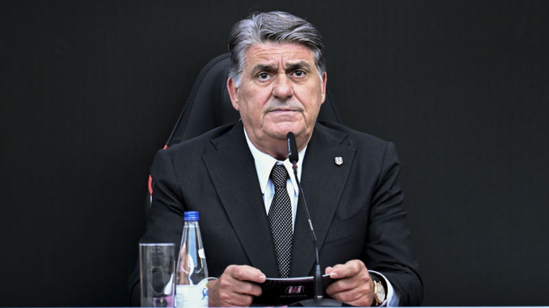 Beşiktaş Başkanı Adalı’dan Hakem Krizine Karşı Liglerin Ertelenmesi Çağrısı