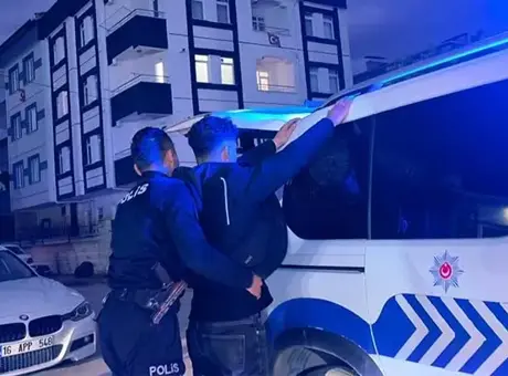 Bursa’da ehliyet sınavında kopya düzeneğiyle yakalanan aday 2 yıl men edildi
