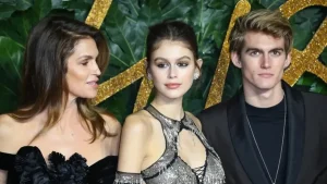 Cindy Crawford ve Rande Gerber oğulları Presley’in ölümünden sonra dava arayışında