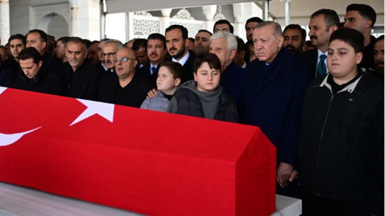 Cumhurbaşkanı Erdoğan Üsküdar Belediye Başkan Vekili Gültekin’in Cenazesinde Konuştu