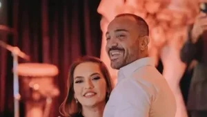 Demet Akalın ve eşi Okan Kurt’un beklenmedik sağlık sorunu hayranlarını üzdü