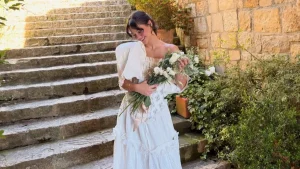 Derya Pınar Ak’ın gizemli sevgilisiyle romantik tatil fotoğrafları sosyal medyayı salladı