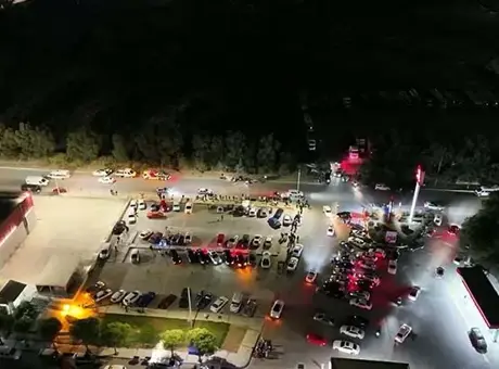 İzmir’de Drift Yapan Sürücülere Ağır Yaptırımlar Uygulandı, Ehliyetlere El Konuldu