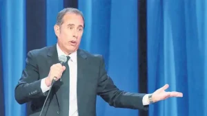 Jerry Seinfeld’ın gösterisi sırasında Gazze protestosu izleyicileri ayağa kaldırdı