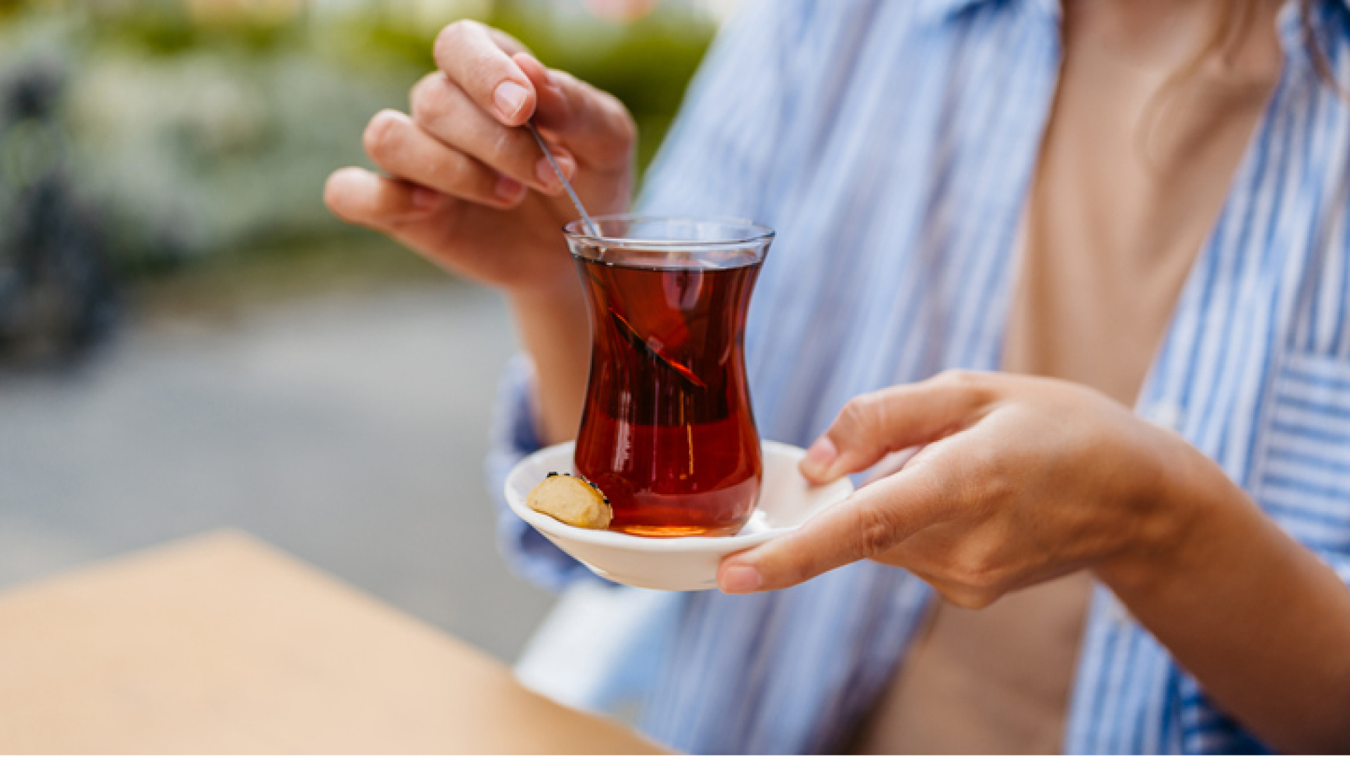 Rüyada Çay İçmenin Farklı Anlamları Nelerdir?