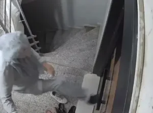 Serbest Bırakılan Kadın 3 Gün Sonra Aynı Eve Dönerek Yine Olay Çıkardı