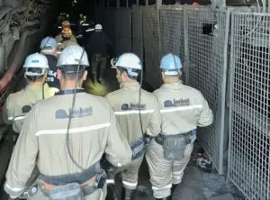 Soma’daki maden faciasında 9 kişi tutuklanarak soruşturma derinleştiriliyor