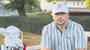 Türk futbolunun efsanesi İlhan Mansız Almanya’da golf tutkunu çıktı