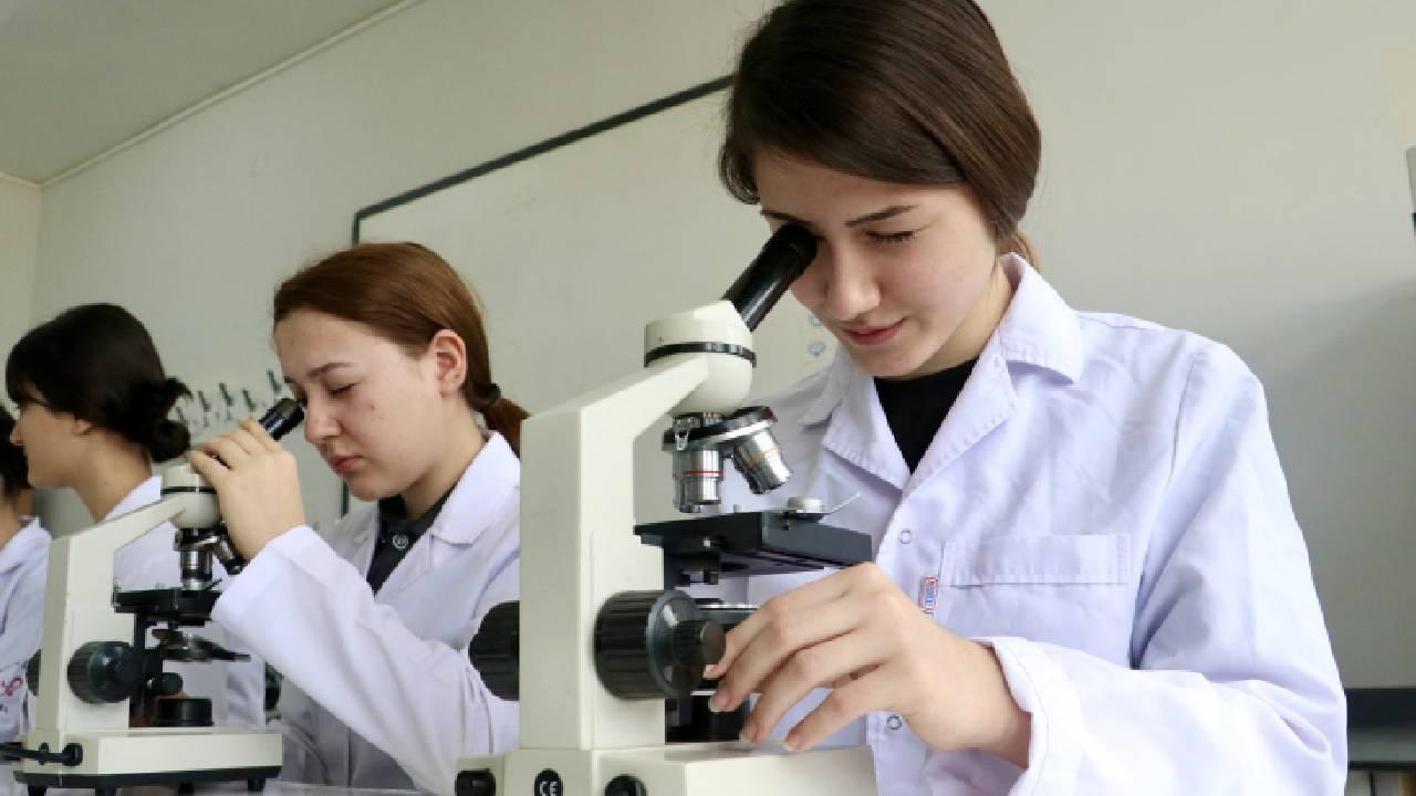 Türkiye’de AR-GE ve Tasarım Merkezlerinin Sayısı Rekor Seviyeye Ulaştı